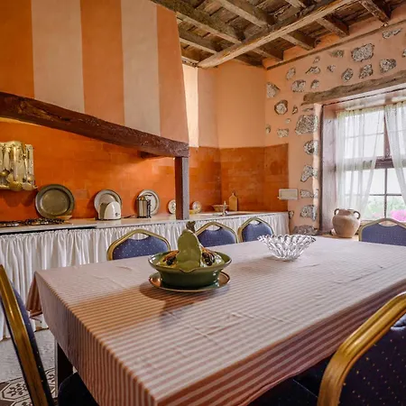 Casa Emblematica Poggio Maldonado Hétvégi ház Casa Nueva